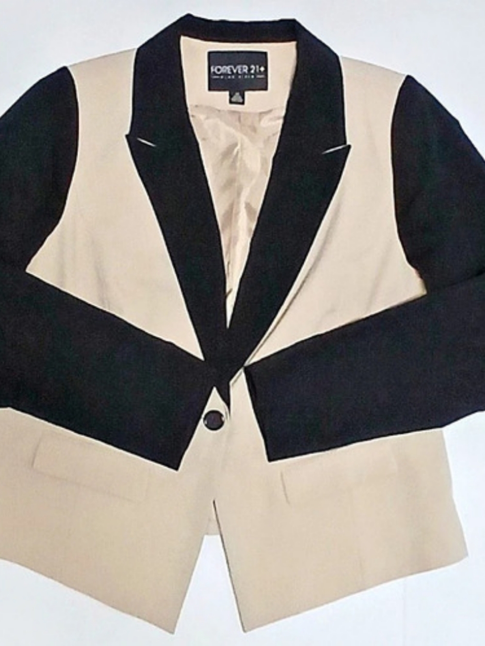 Forever 21+ Color Block Blazer in Beige & Black Size 2X  (Like New)